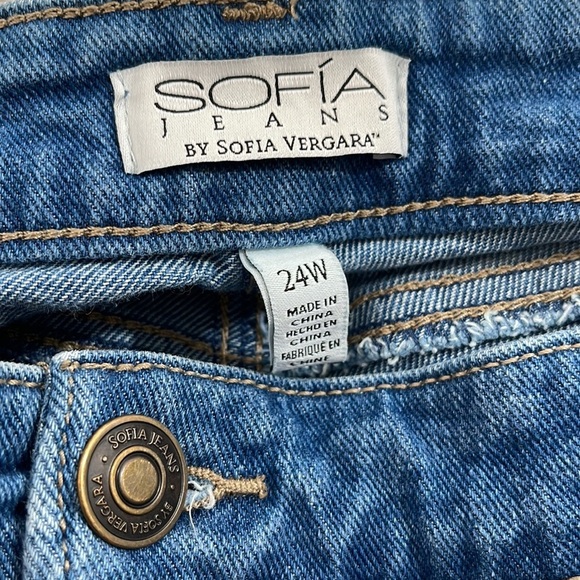 Sofia Jeans by Sofia Vergara Denim Jean Shorts Plus Size Lila Short Size 24w - Picture 6 of 8